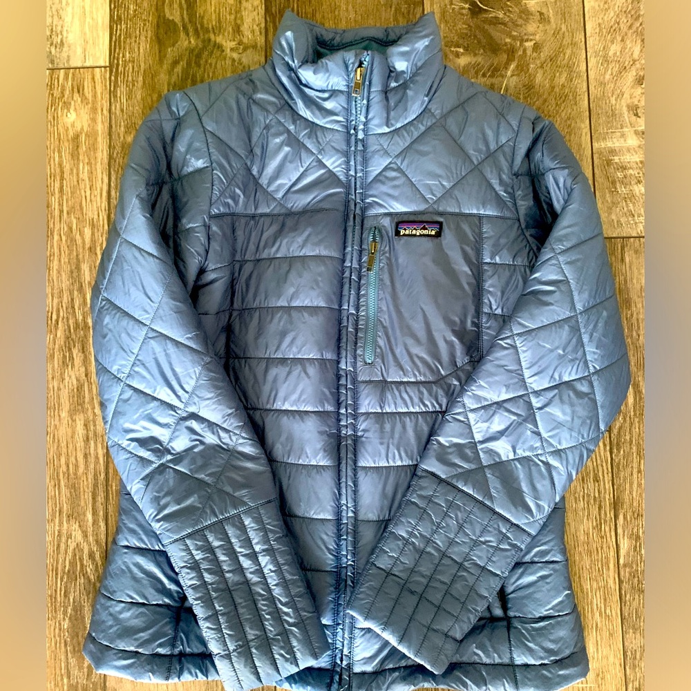 Patagonia women’s puff jacket